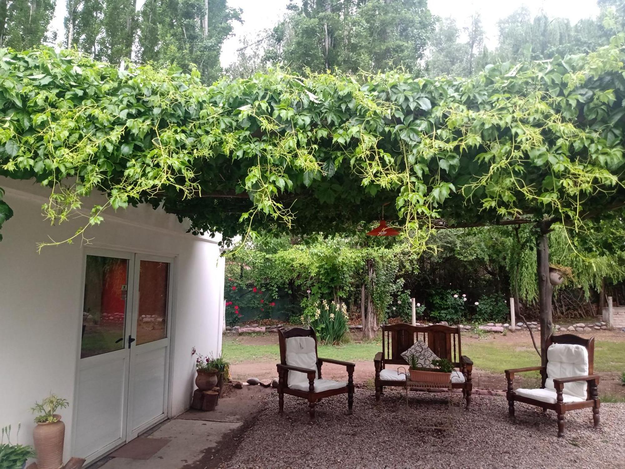 Los Siete Chakras Bed and Breakfast Lujan de Cuyo Εξωτερικό φωτογραφία